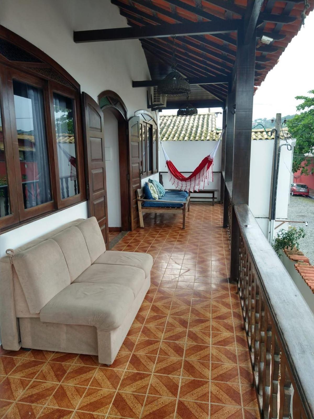 Casa De *